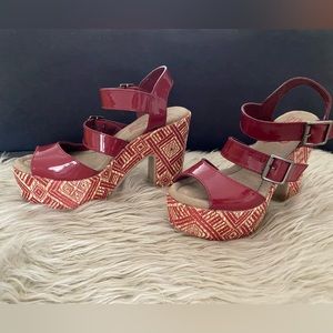 Red woven platforms